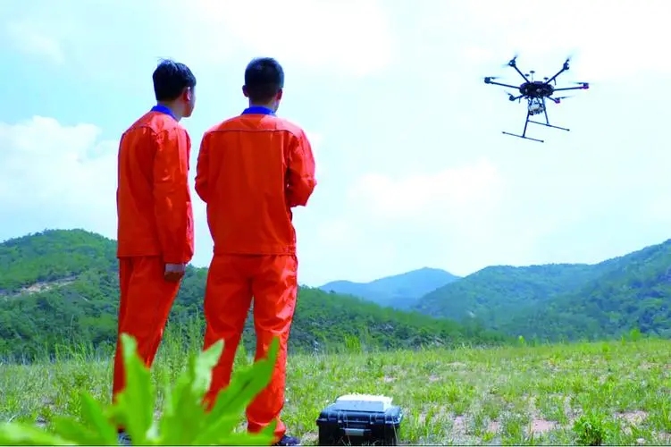 乐业无人机倾斜摄影巡检拍摄